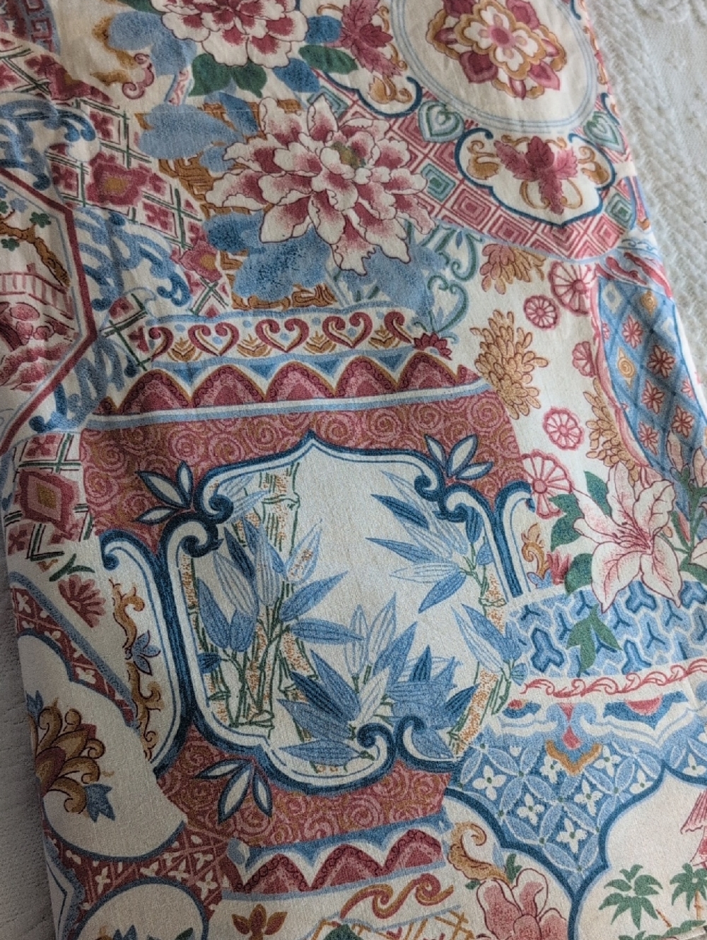 Floral Cotton Window Valances And Accent Pillows